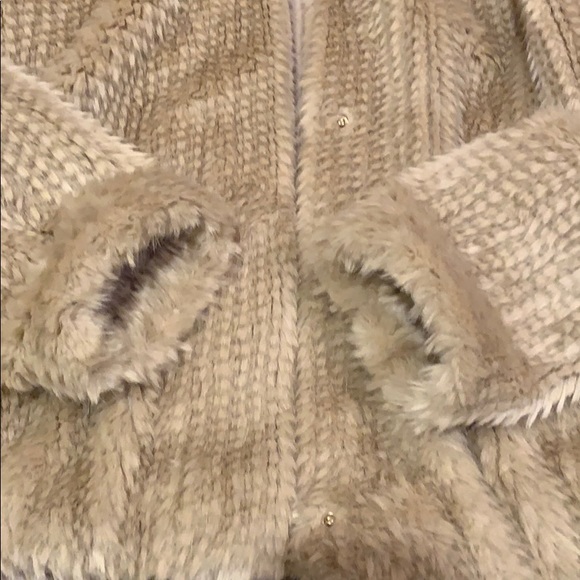 Girls jacket-faux fur - Picture 7 of 8